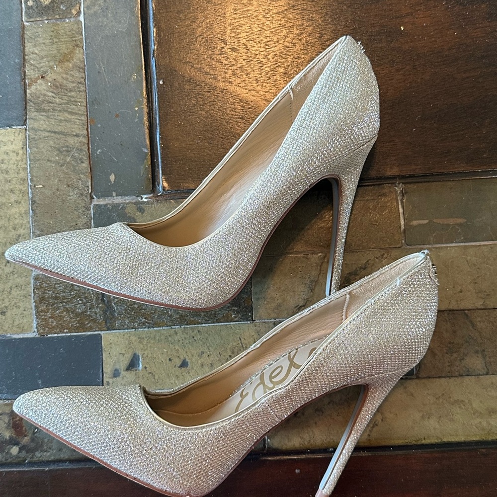 Sam Edelman Heels - Picture 5 of 9